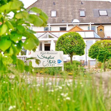 Flair Landhotel Strengliner Muehle Pronstorf Buitenkant foto
