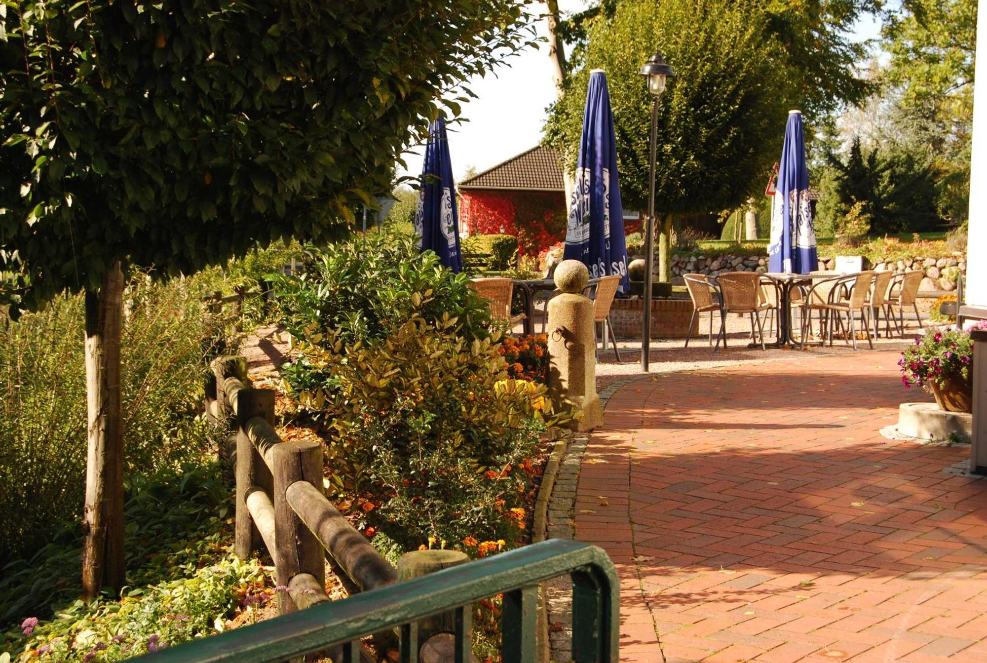 Flair Landhotel Strengliner Muehle Pronstorf Buitenkant foto