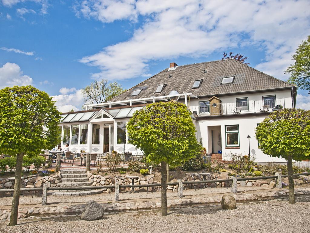 Flair Landhotel Strengliner Muehle Pronstorf Buitenkant foto