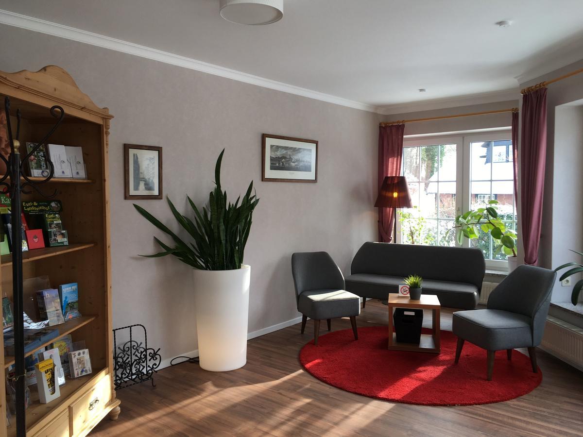 Flair Landhotel Strengliner Muehle Pronstorf Buitenkant foto