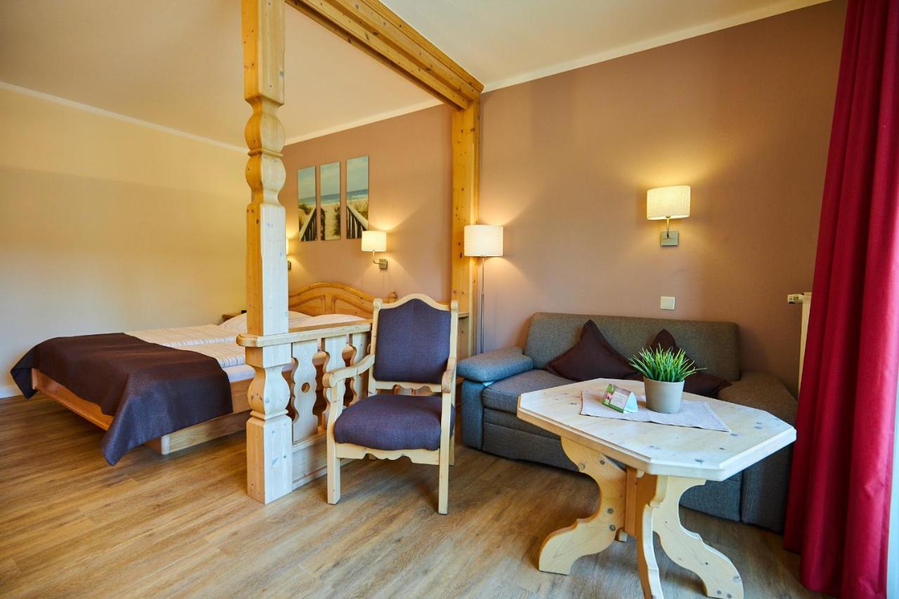 Flair Landhotel Strengliner Muehle Pronstorf Buitenkant foto